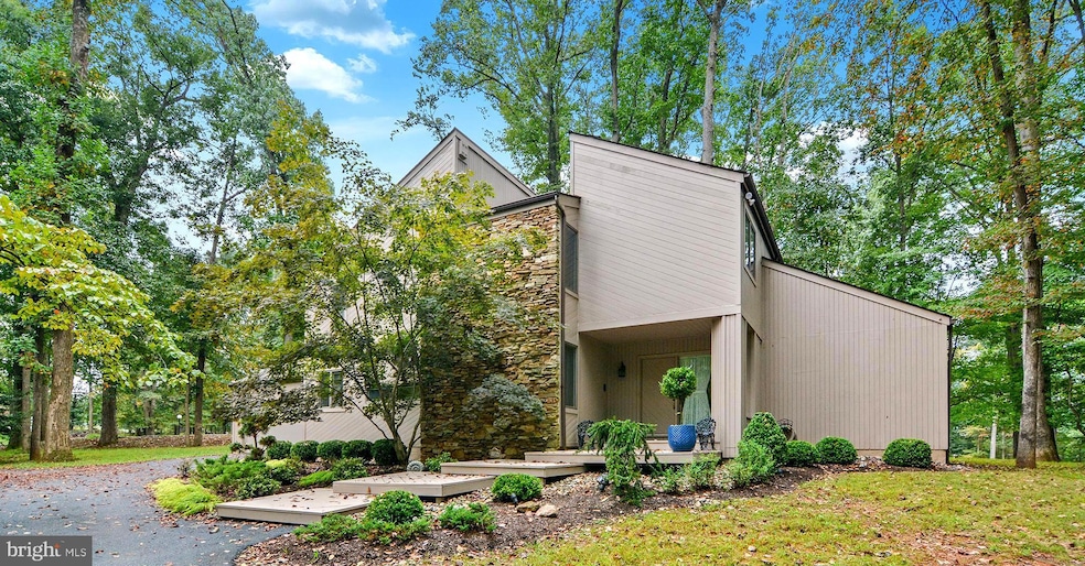 11006 Valley Heights Dr, Owings Mills, MD 21117 - photo 1