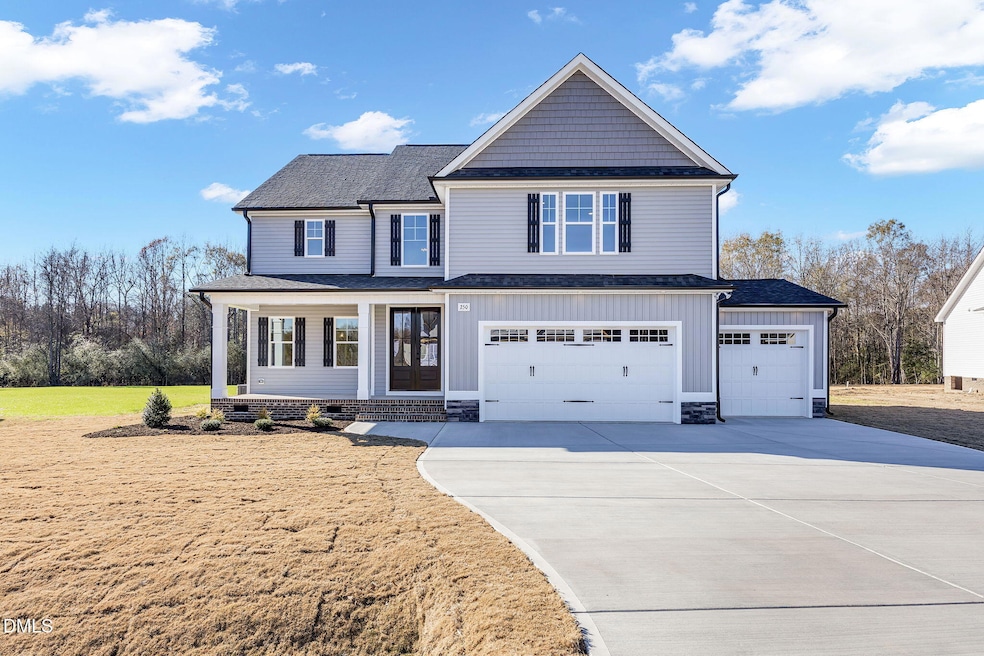 250 Freedom Ridge Dr, Smithfield, NC 27577 - photo 1