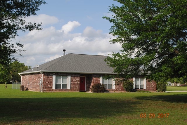 47 Hidden Hills Dr E, Picayune, MS 39466 - photo 1