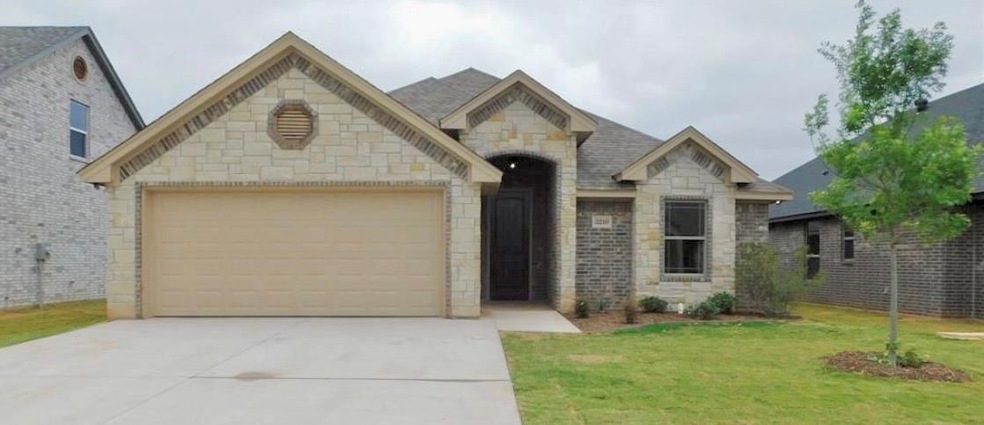 3210 Windcrest Dr, Granbury, TX 76049 - photo 1