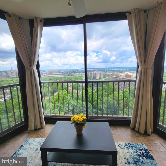 Montebello unit 1502, Alexandria, VA 22303 - photo 1