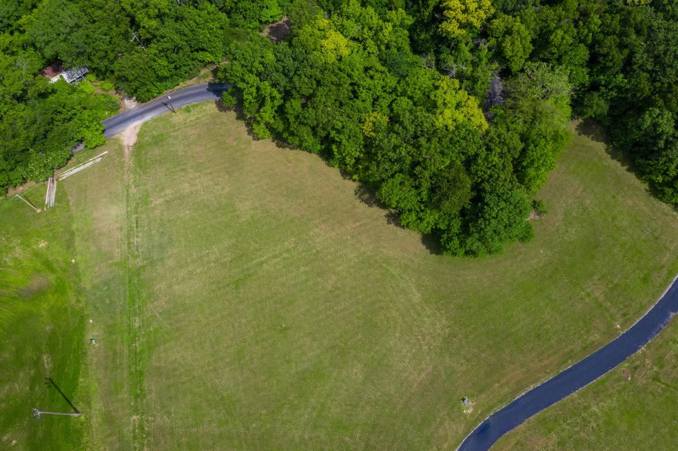 The_Bluffs-Lot_38-2[1]