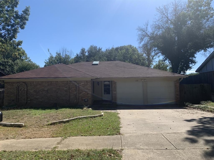 1104 Boston Blvd, Bedford, TX 76022 - photo 1