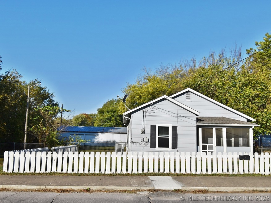 610 S College Ave, Tahlequah, OK 74464 - photo 1