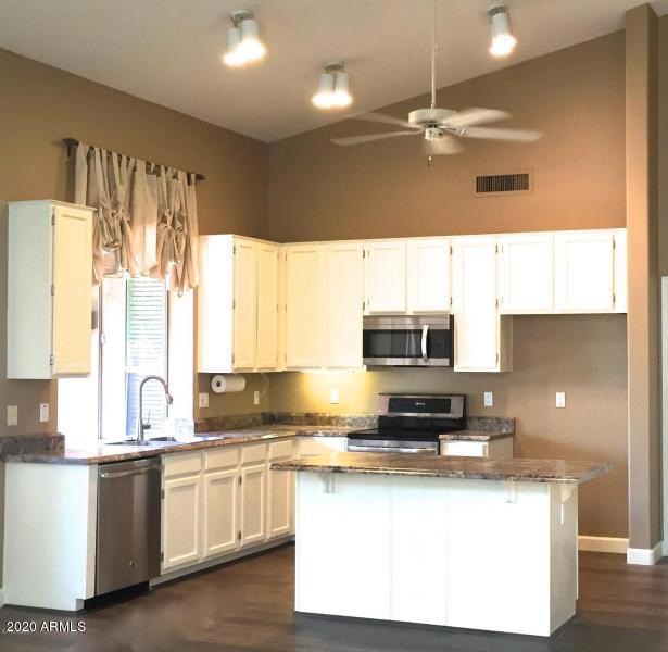 5702 W Gary Dr, Chandler, AZ 85226 - photo 1