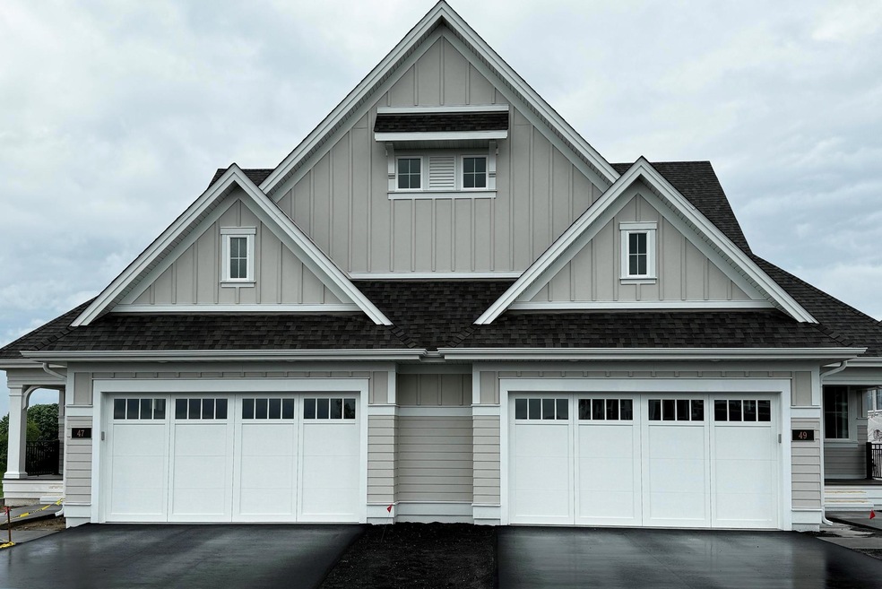 47 Spring Farm Ln, North Oaks, MN 55127 - photo 1