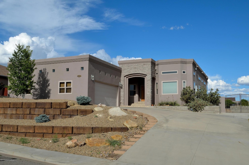 6334 Red Rock Dr, Farmington, NM 87402 - photo 1