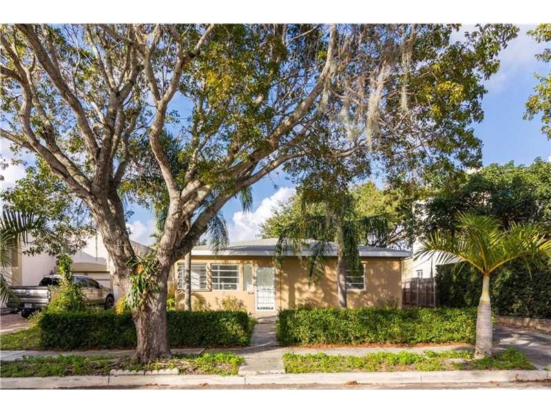 935 39th Ct, West Palm Beach, FL 33407 - photo 1