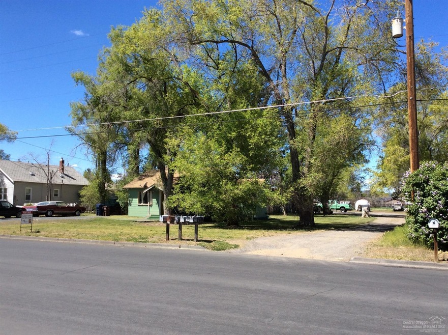 unlisted-address, Redmond, OR 97756 - photo 1