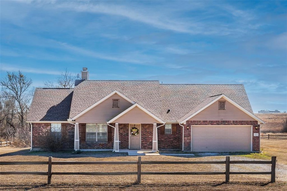 115 Blue Ridge Dr, Weatherford, TX 76088 - photo 1