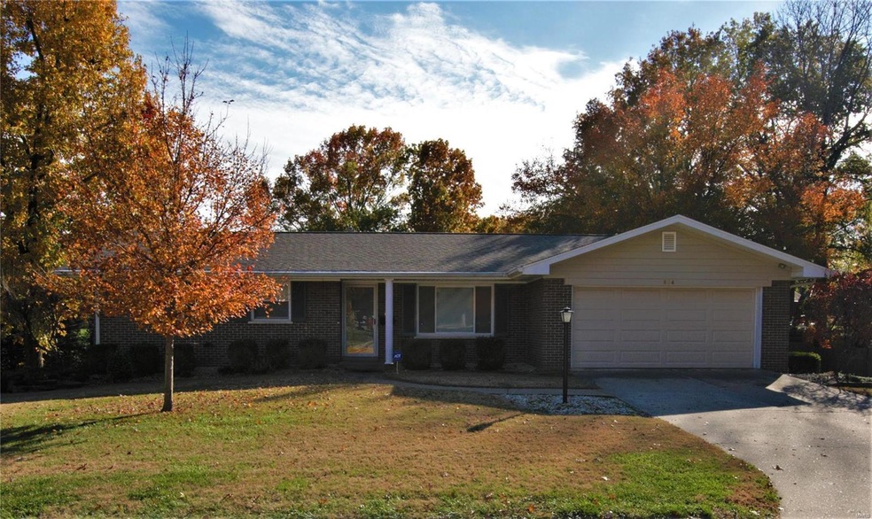 804 Brentmoor Dr, Belleville