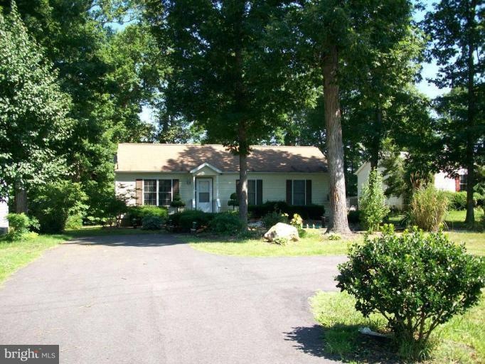 35437 Wilderness Shores Way, Locust Grove, VA 22508 - photo 1