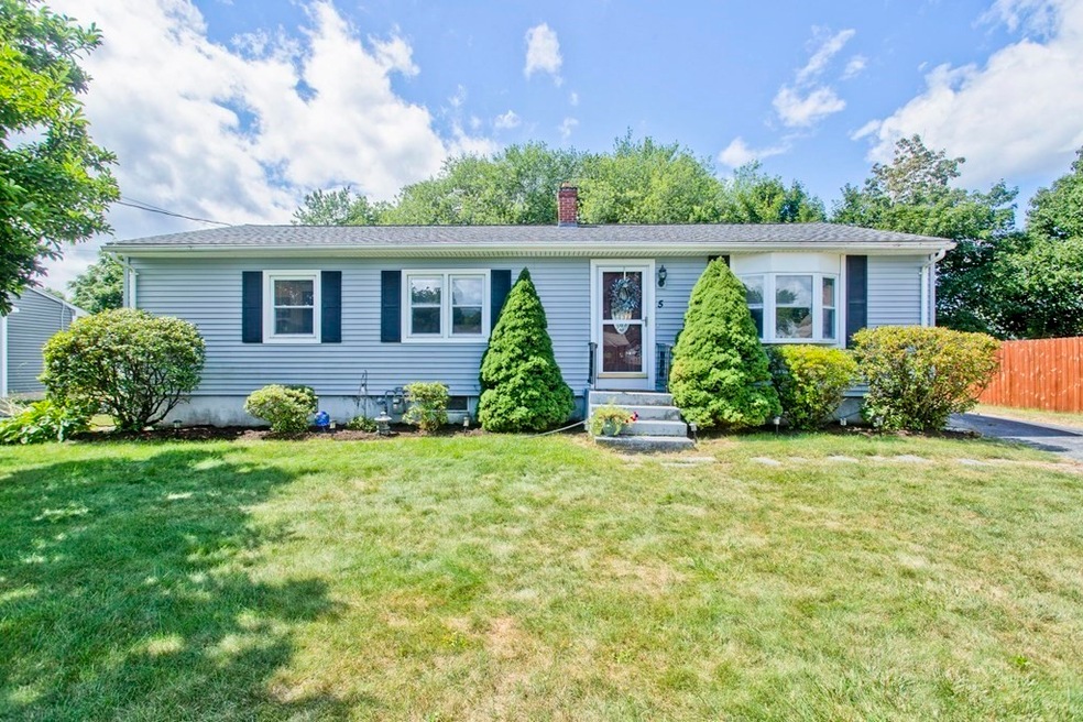 5 Brook St, South Hadley, MA 01075 - photo 1
