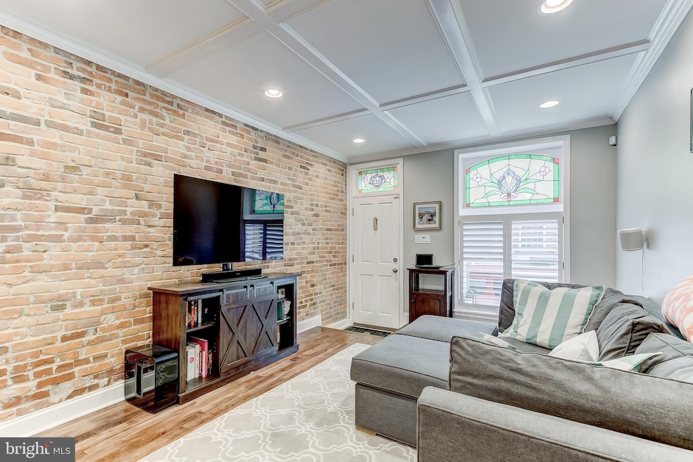 710 S Curley St, Baltimore, MD 21224 - photo 1