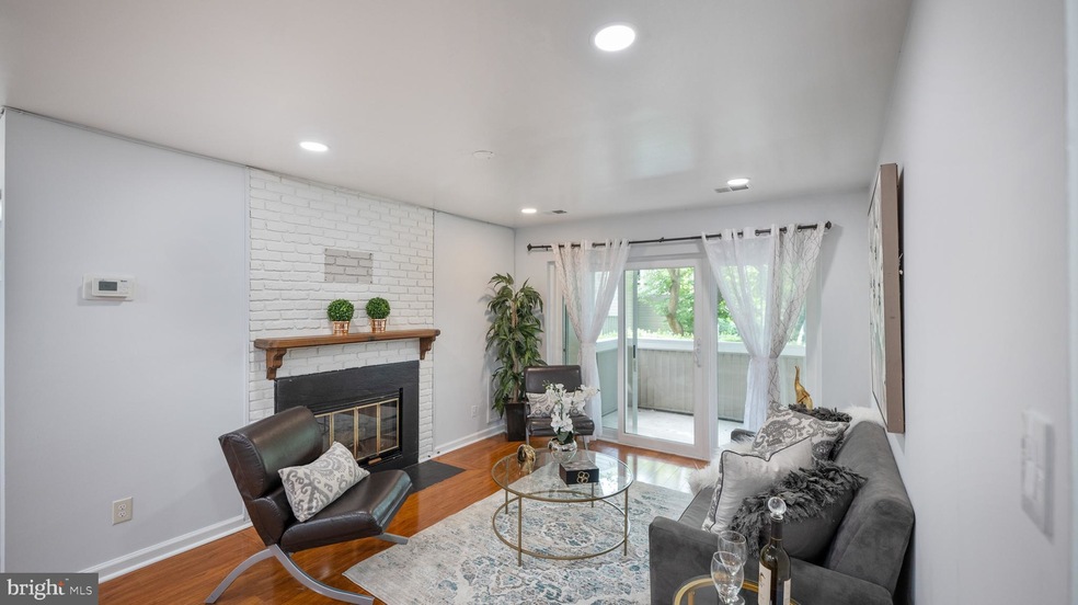 13119 Wonderland Way unit 2, Germantown, MD 20874 - photo 1