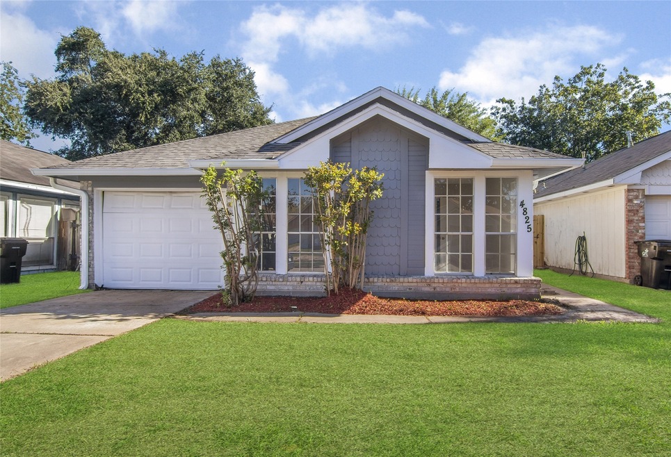 4825 Dogwood Dr, Rosenberg, TX 77471 - photo 1