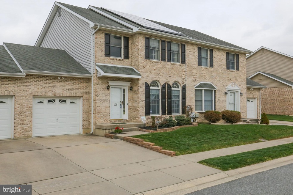 105 Marble House Dr, Bear, DE 19701 - photo 1