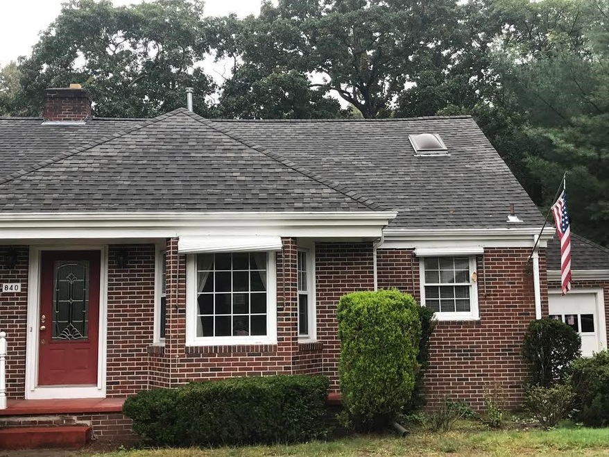 840 Sanderson Rd, Johnston, RI 02919 - photo 1