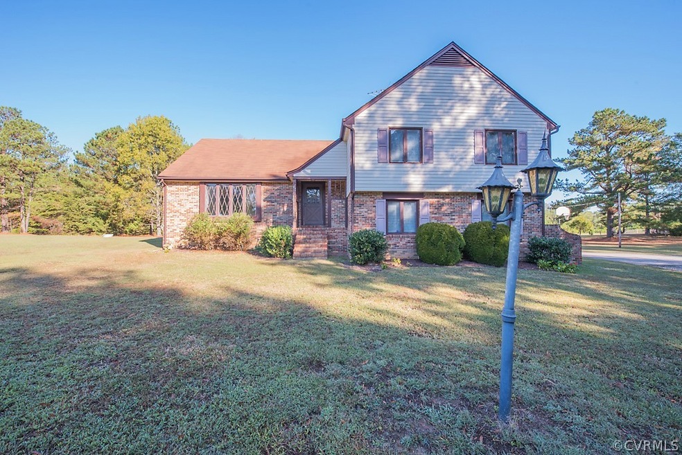 6820 W Quaker Rd, Disputanta, VA 23842 - photo 1