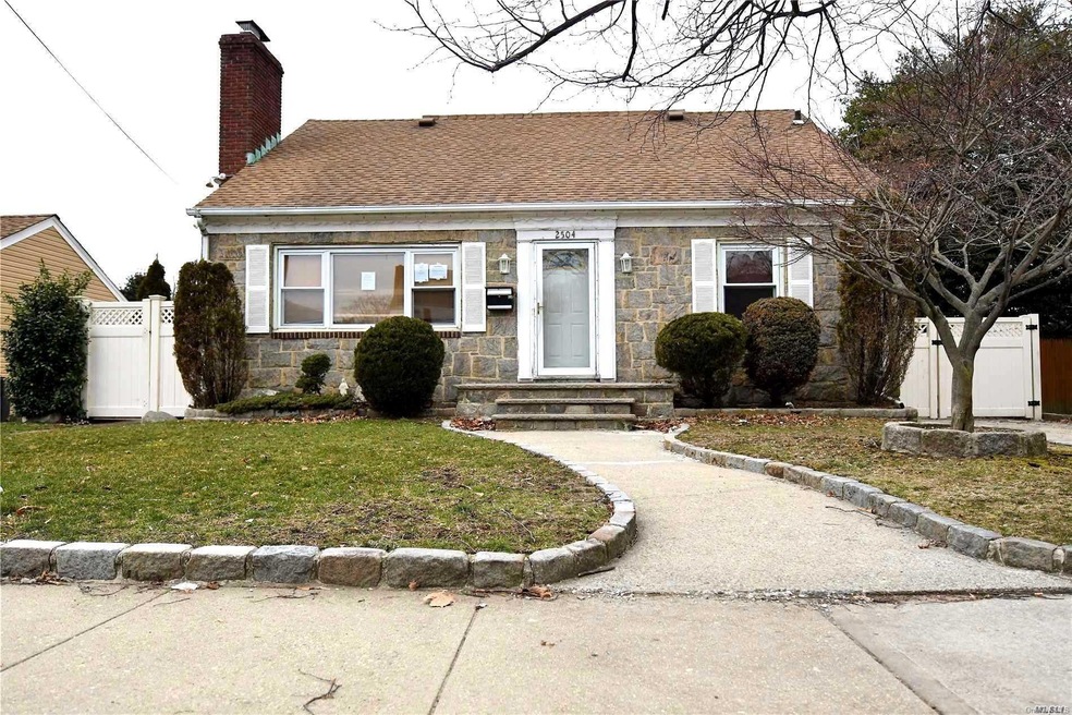 2504 Central Ave, Baldwin, NY 11510 - photo 1