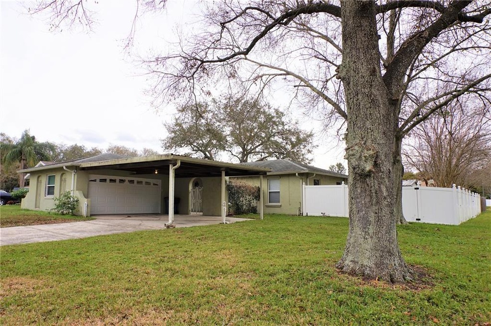 2307 Rosehill Ct, Brandon, FL 33510 - photo 1