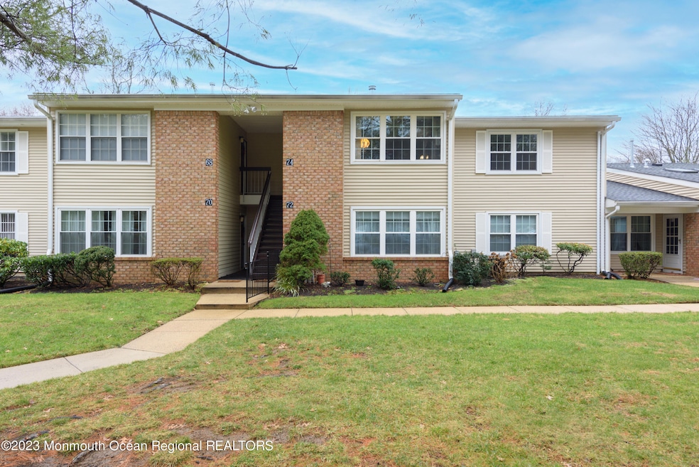 74 Privet Place unit C2, Red Bank, NJ 07701 - photo 1