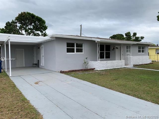 17831 Myrtle Lake Dr, Miami Gardens, FL 33056 - photo 1