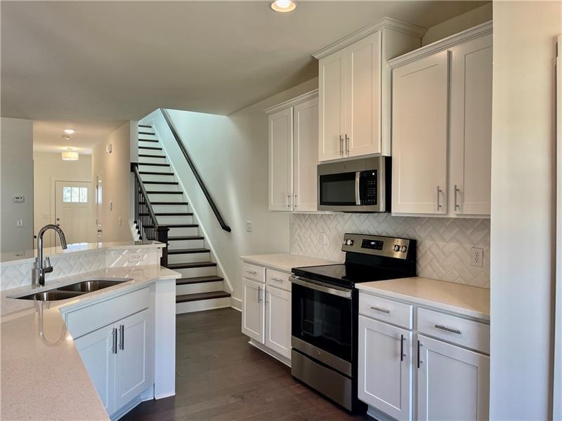 159 Auburn Rd, Auburn, GA 30011 - photo 1