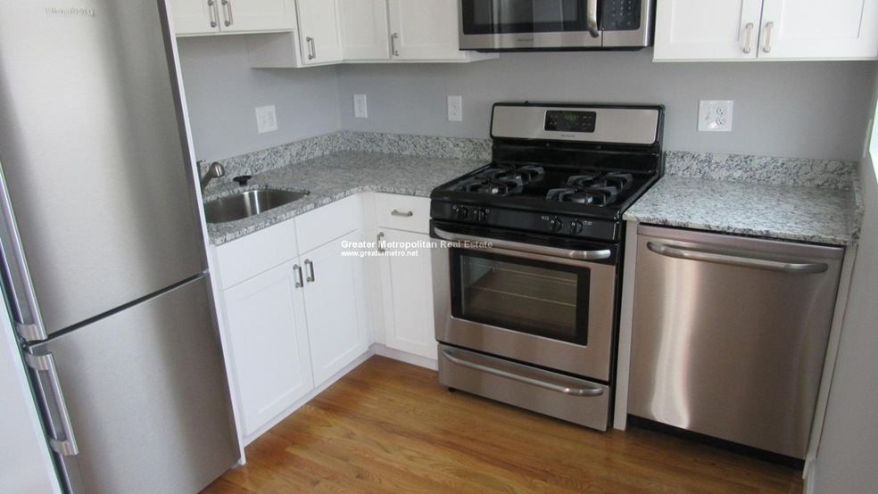 28 Cooper St unit 2, Boston, MA 02113 - photo 1