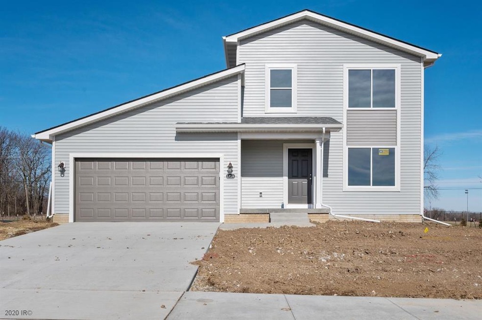 2424 Whispering Ridge Dr, Des Moines, IA 50320 - photo 1