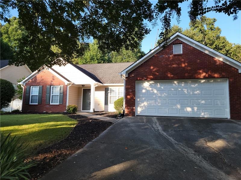 5762 Riverside Walk Dr, Sugar Hill, GA 30518 - photo 1