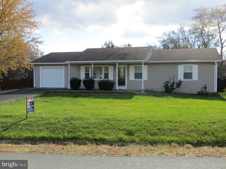 124 Aspen Dr, Stephens City, VA 22655 - photo 1