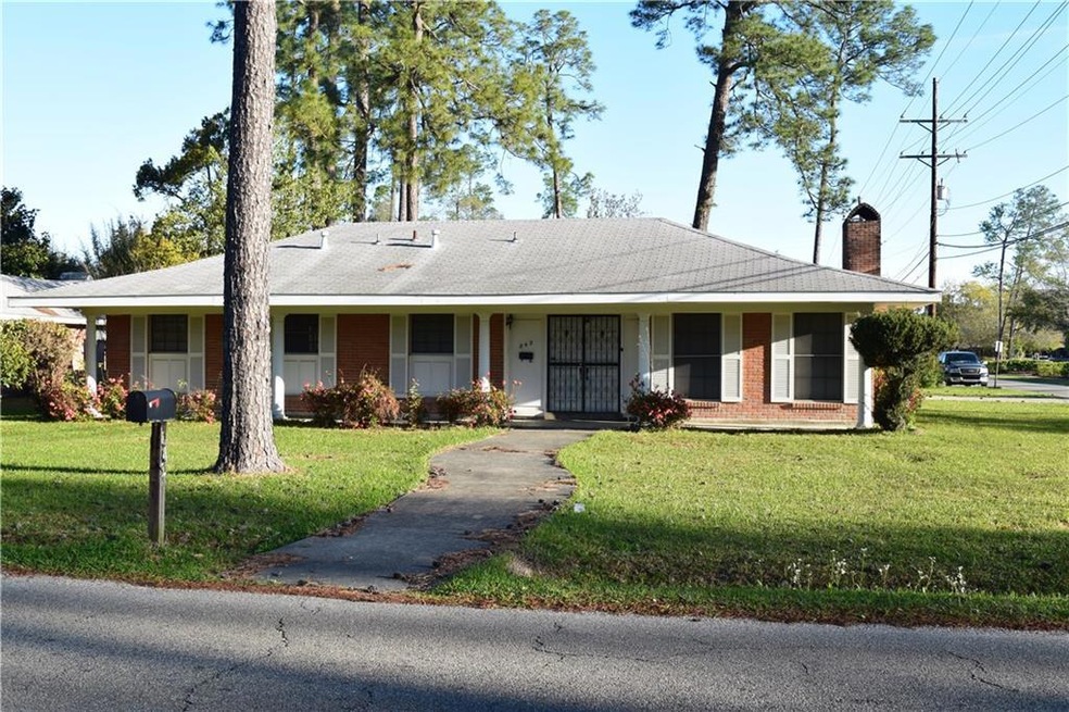 842 Florida Ave, Slidell, LA 70458 - photo 1