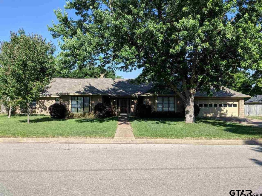 5932 5932 Mesquite Dr, Tyler, TX 75707 - photo 1