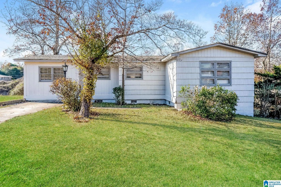 2708 7th St NE, Center Point, AL 35215 - photo 1