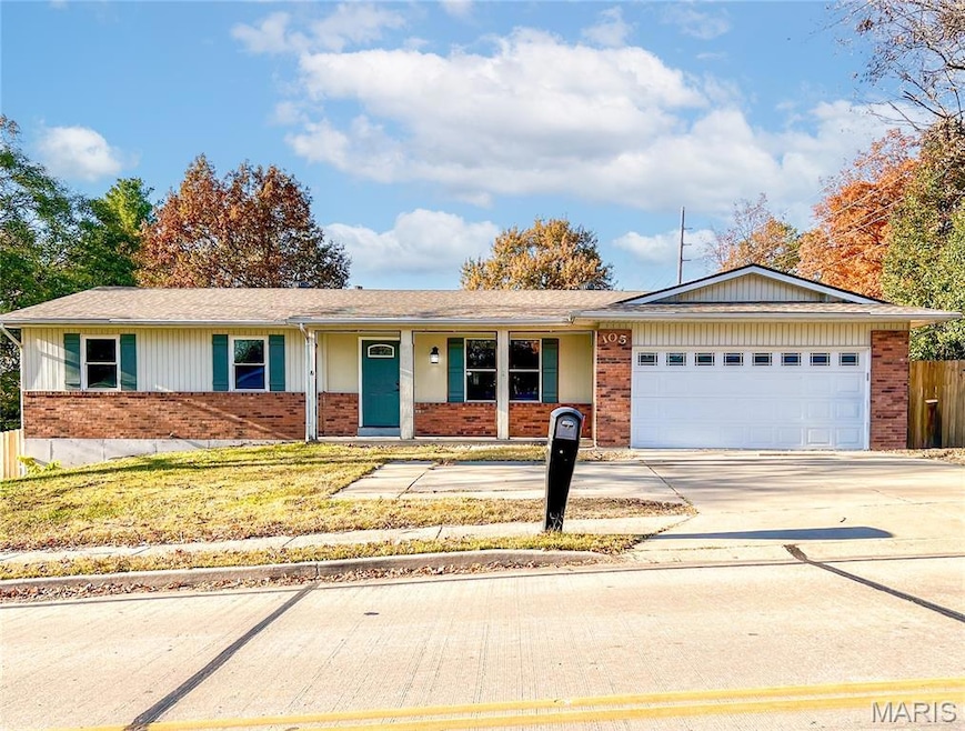 105 Hunters Ridge, Saint Charles, MO 63301 - photo 1