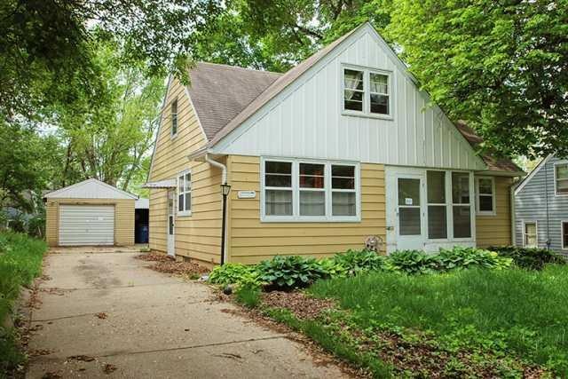 6008 Dagle Dr, Des Moines, IA 50311 - photo 1