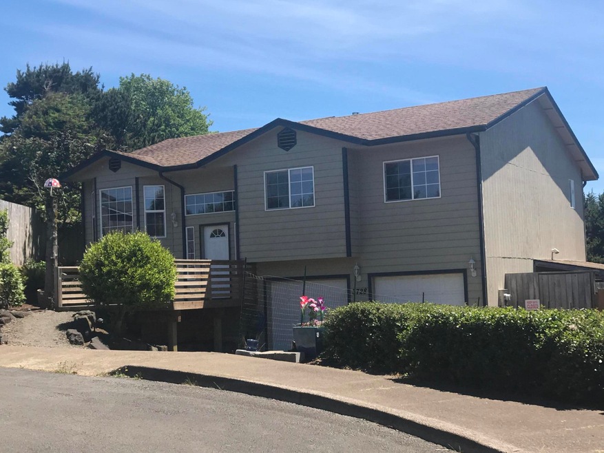 3728 SE 37th Ct, Lincoln City, OR 97367 - photo 1