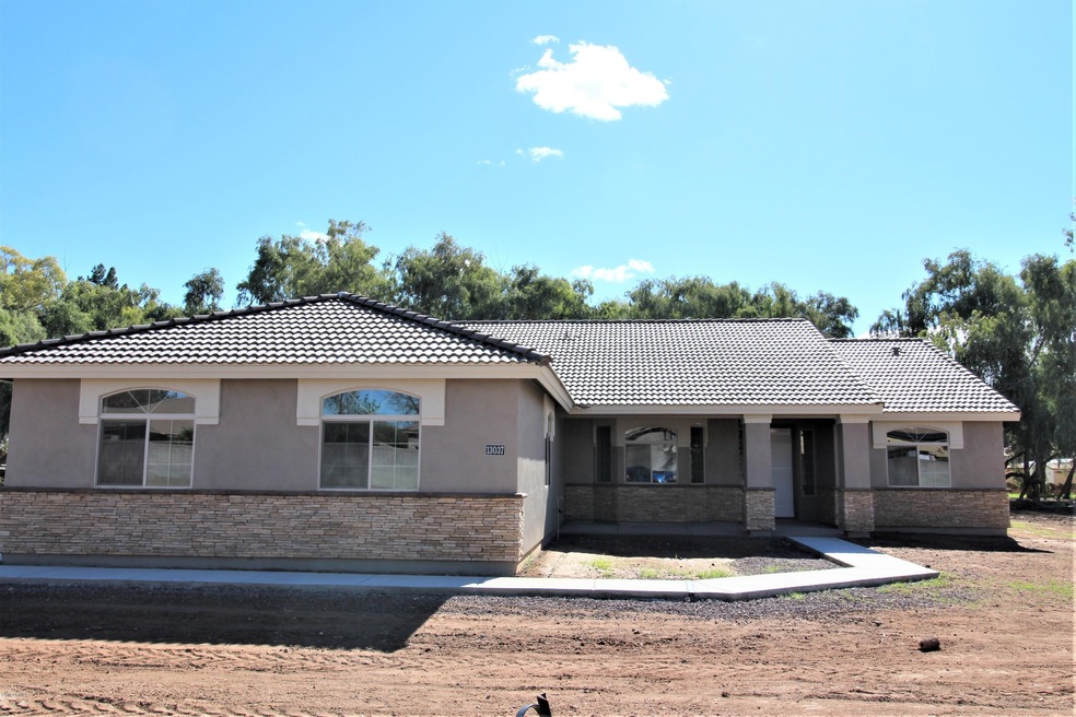 13037 E BROOKS FARM