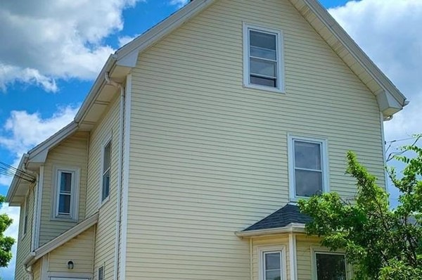 52 Irving St unit 1A, Watertown, MA 02472 - photo 1