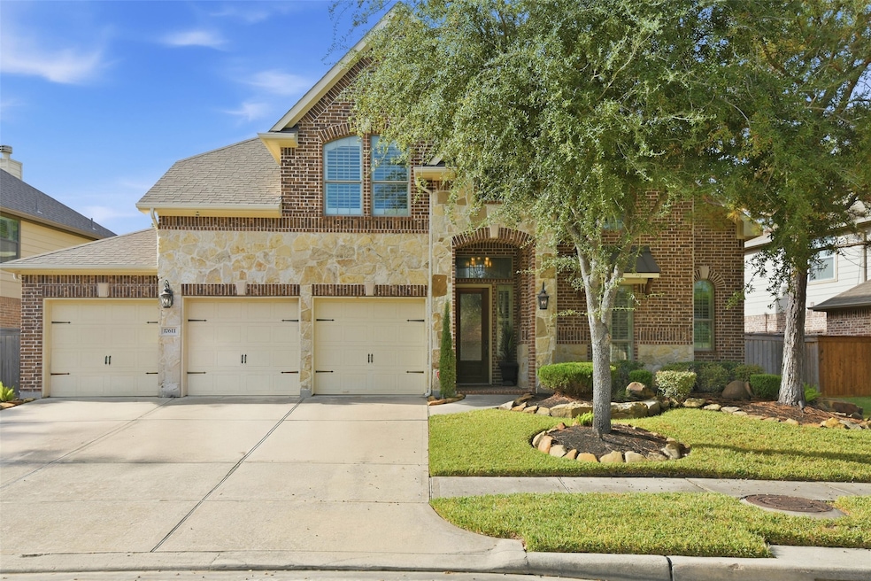 17611 Fossil Ridge Ln, Humble, TX 77346 - photo 1