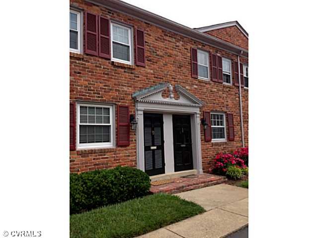 Exterior Front - Welcome to 405 N Hamilton! Right 