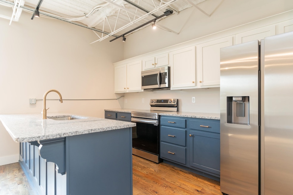 For Rent $2,100/month