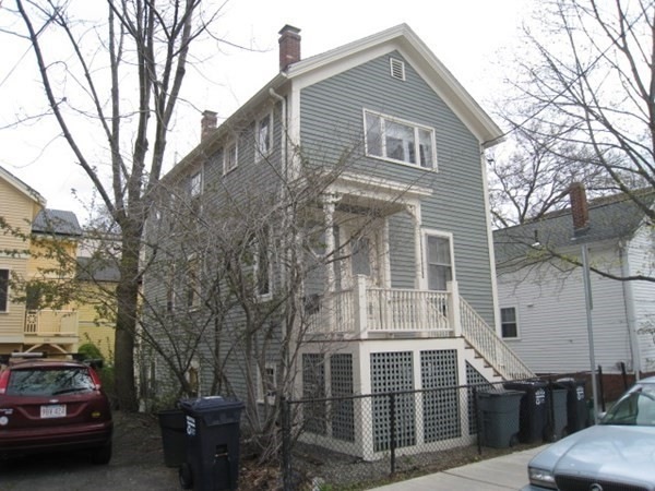 104 Kinnaird St unit 2, Cambridge, MA 02139 - photo 1
