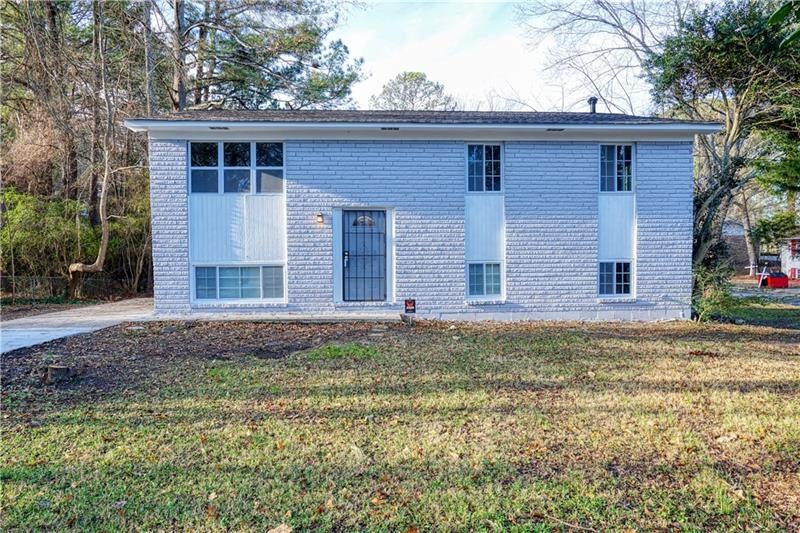 2810 Ocean Valley Dr, Atlanta, GA 30349 - photo 1