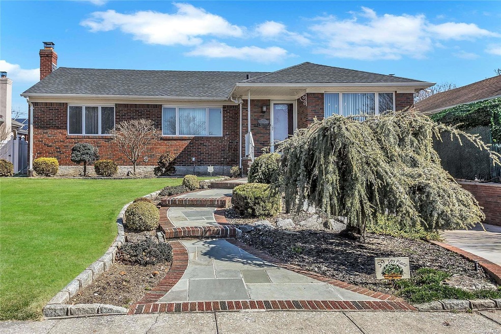 59 Ivy Place, New Hyde Park, NY 11040 - photo 1