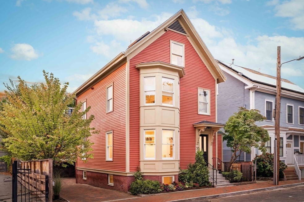 33 Fairmont Ave unit 33, Cambridge, MA 02139 - photo 1