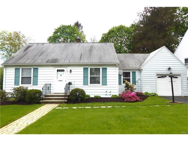 Front of House w/ Attached Garage