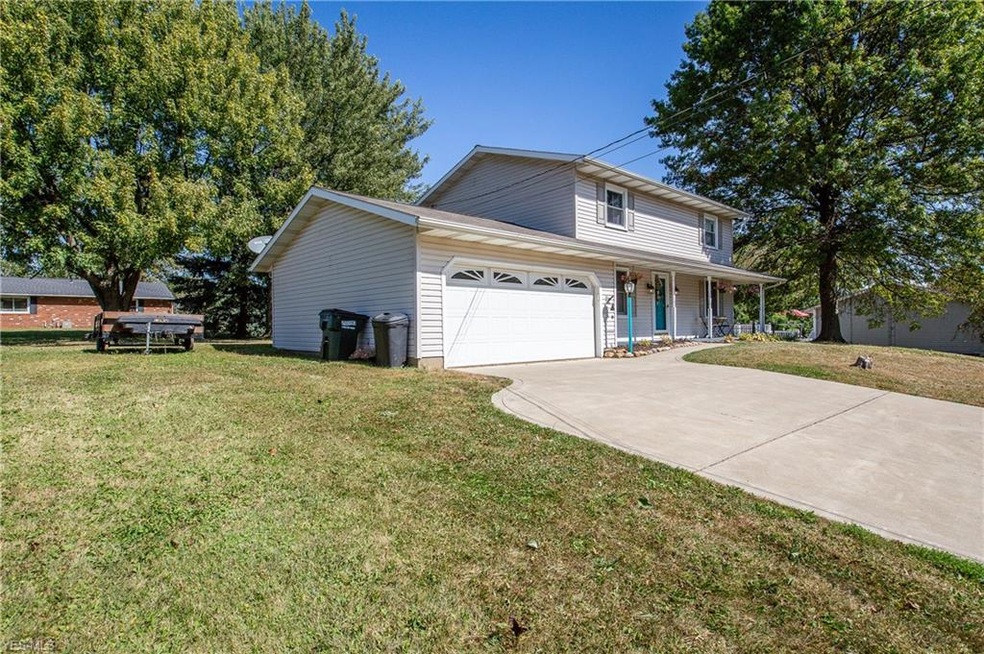 Welcome to 5303 Oakcliff St!