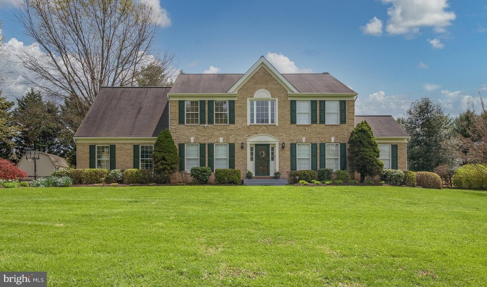 9304 Huntmaster Rd, Gaithersburg, MD 20882 - photo 1